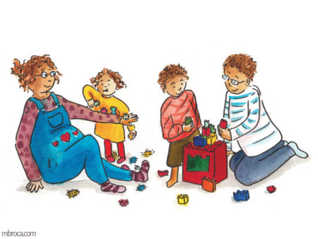 Rouzig parution dans le magasine rouzig, une famille. La mère joue avec sa fille aux clippos et un père joue avec son père aux dupplos.