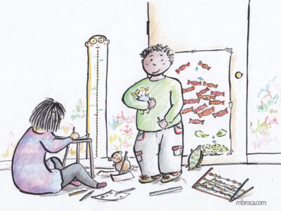 Deux enfants jouent dans une pièce. Ils dessinnent sur les murs, et jouent au professeur et à l'élève.