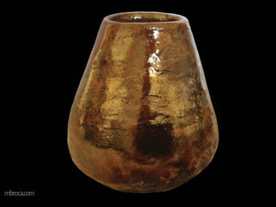 Vase doré en raku